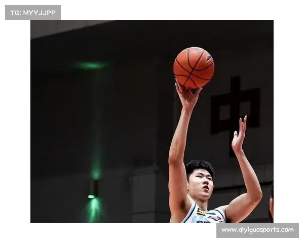 深圳主场迎战上海，黑马挑战领头羊